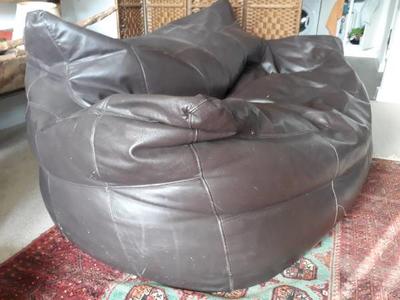leather_beanbag.jpg