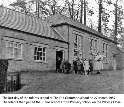 04_closing_of_infants_at__grammar_school___27th_mar_1957_2.jpg