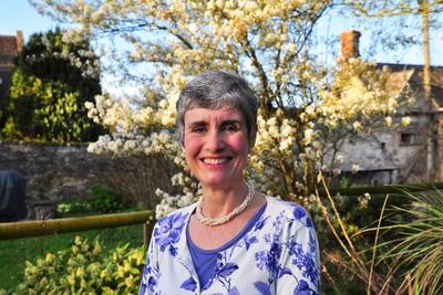 liz_partington_-_smiling_d__landscape.jpg