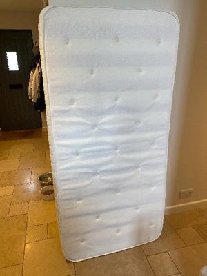 single_mattress.jpg