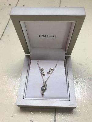 jewellery_set_2.jpg