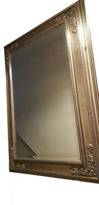 mirror.jpg