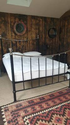 5ftdoublebed2.jpg