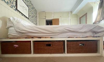bedbaskets.jpg