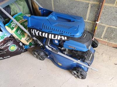 lawnmower.jpg