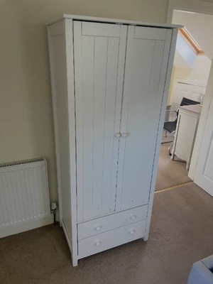 wardrobe-01.png