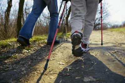 walking_2.jpg