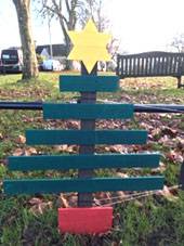 wooden_tree_small.jpg